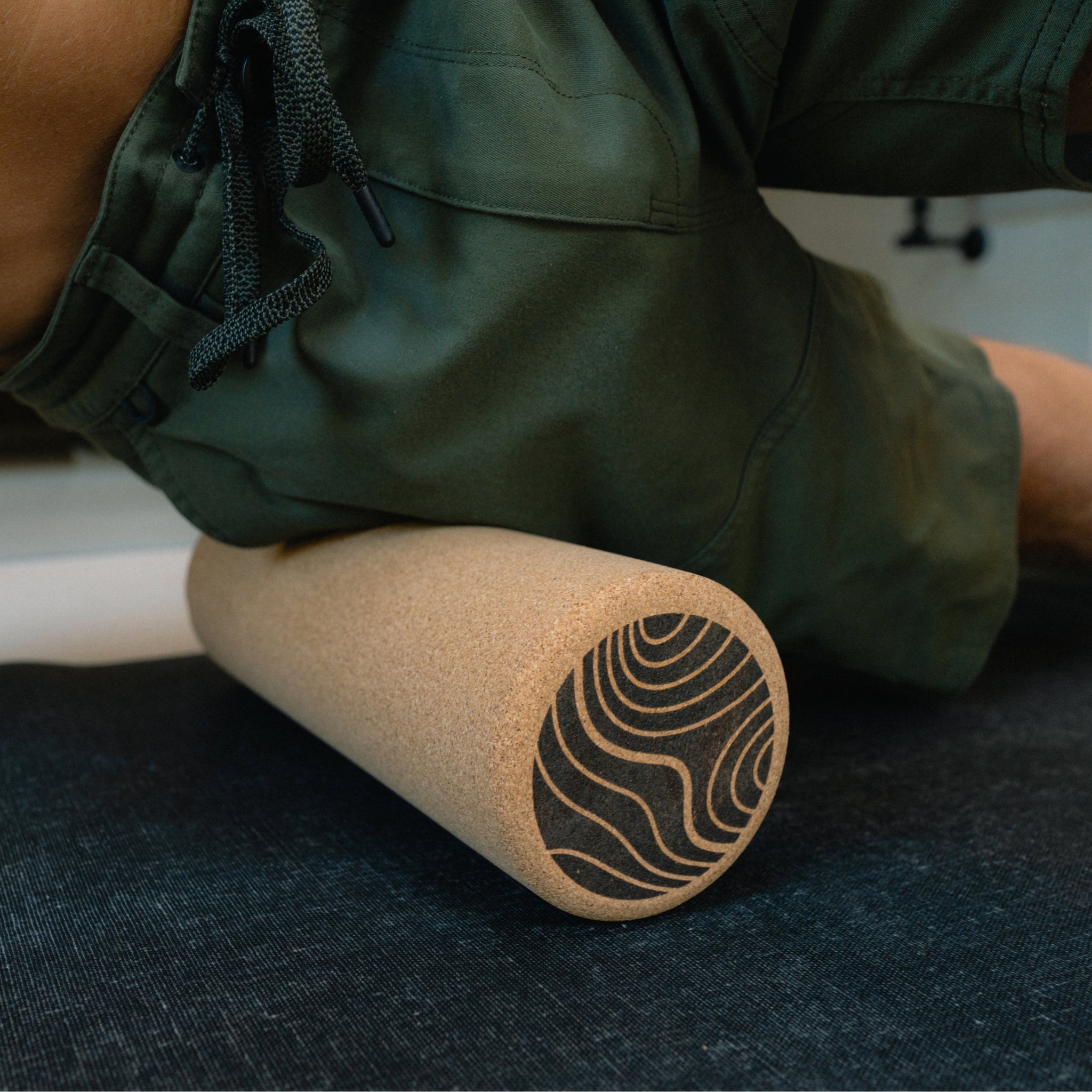(no foam) Roller - 100% Cork Massage Roller