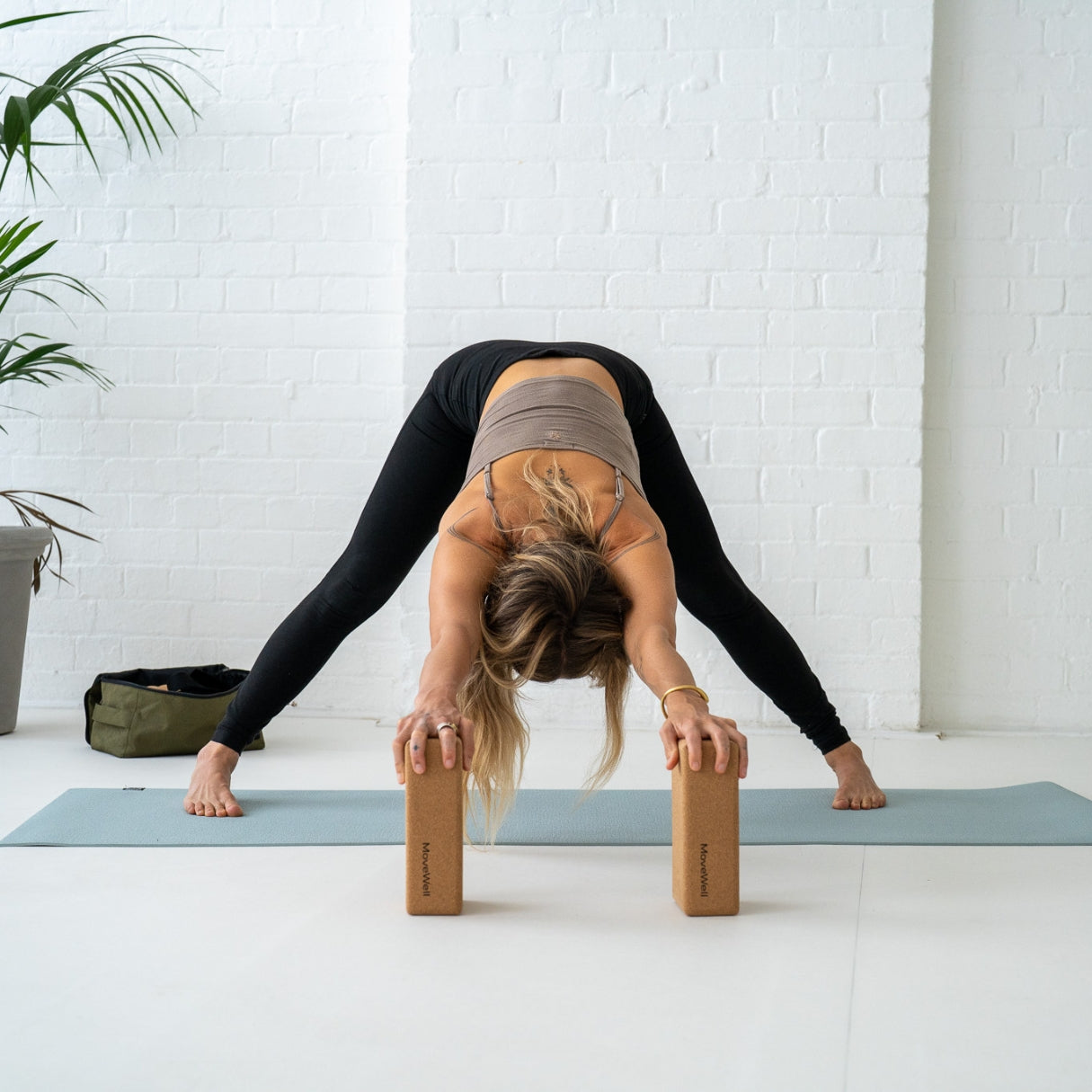 Brick - 100% Fine Grain Cork Yoga Brick